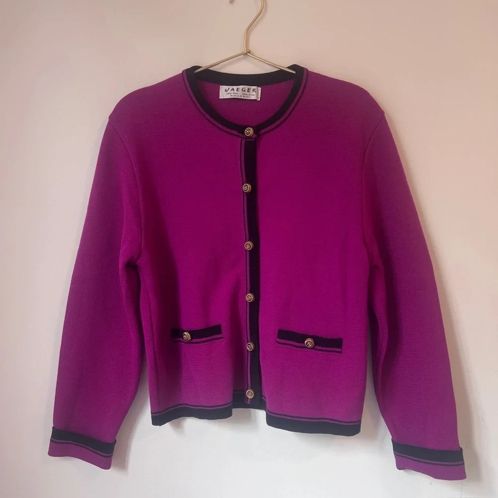 Jaegar Sweater Jacket Vintage Women’s Pink Black  round neck cardigan